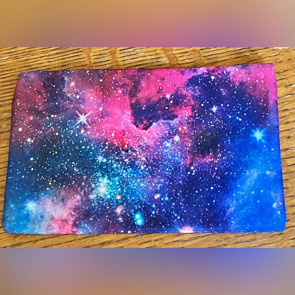 Ipsy makeup bag with SURPRISE piece of jewelry Galaxy pattern New